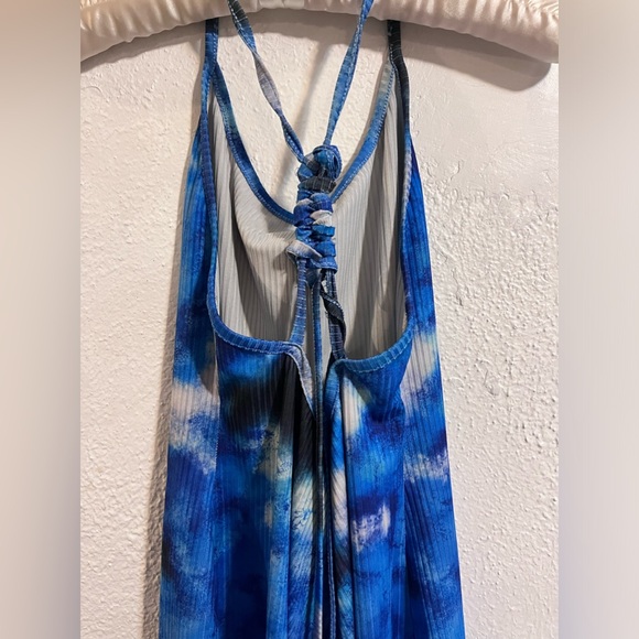 🎁*Cute Blue/Black Tie-Dye Ribbed Sleeveless Romper - Picture 4 of 5